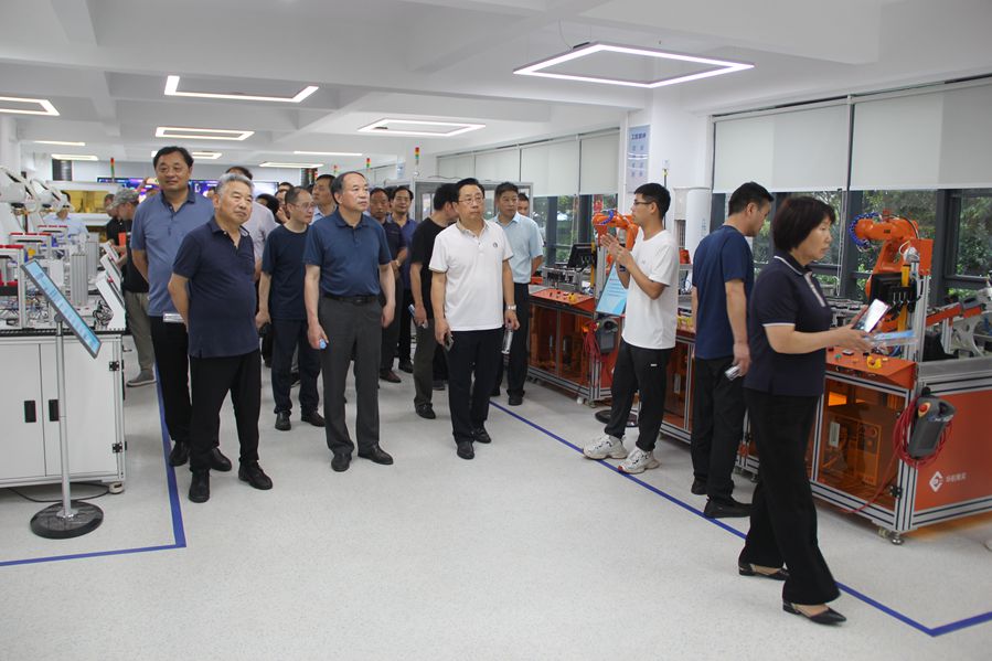 机电工程学院_副本.jpg