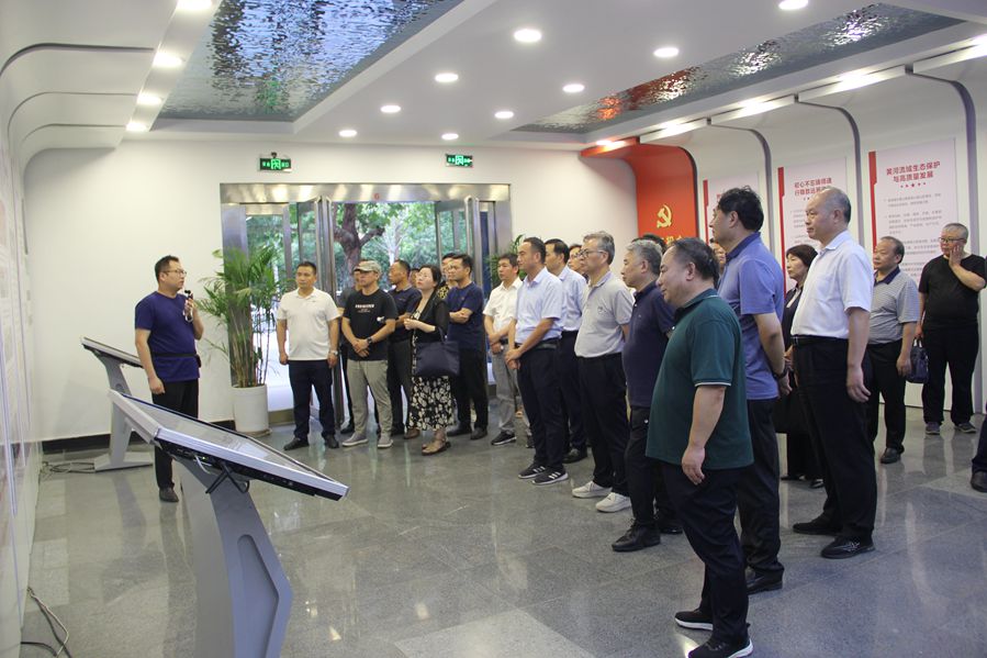 水利工程学院实验实训基地_副本.jpg
