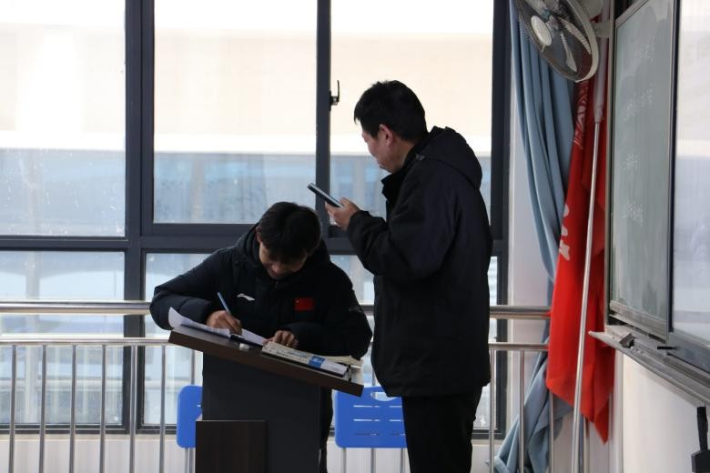 图片 25.jpg 图片 25.jpg