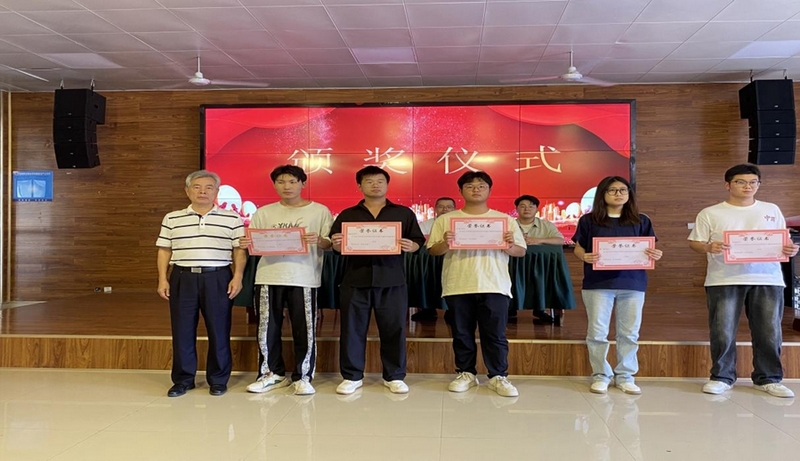 图片8.jpg