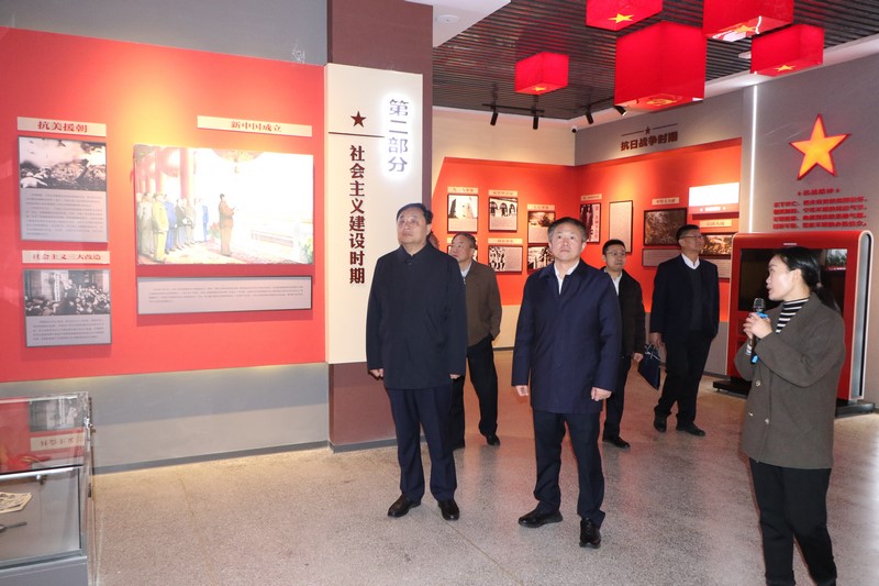 图片2.jpg 图片2.jpg