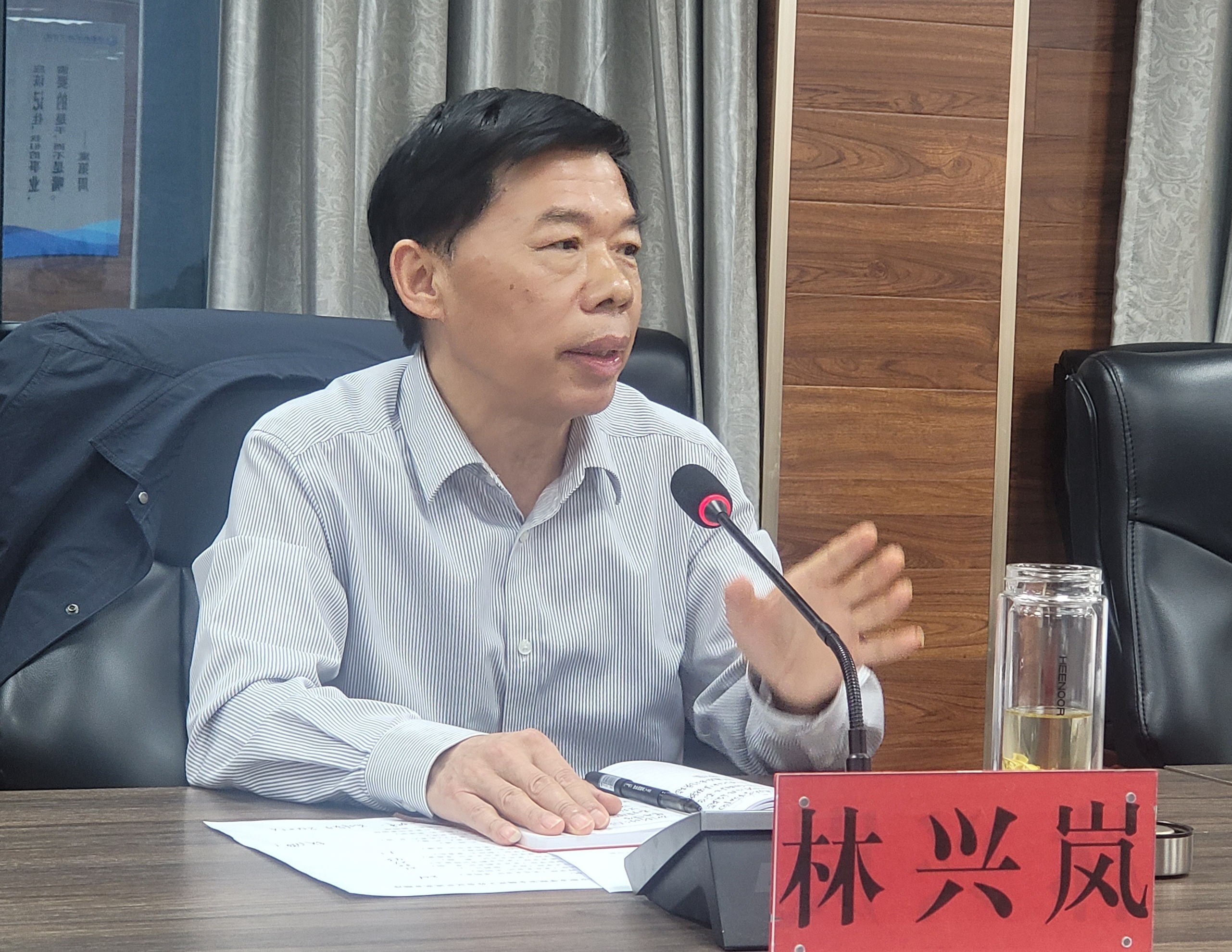 图片32.jpg