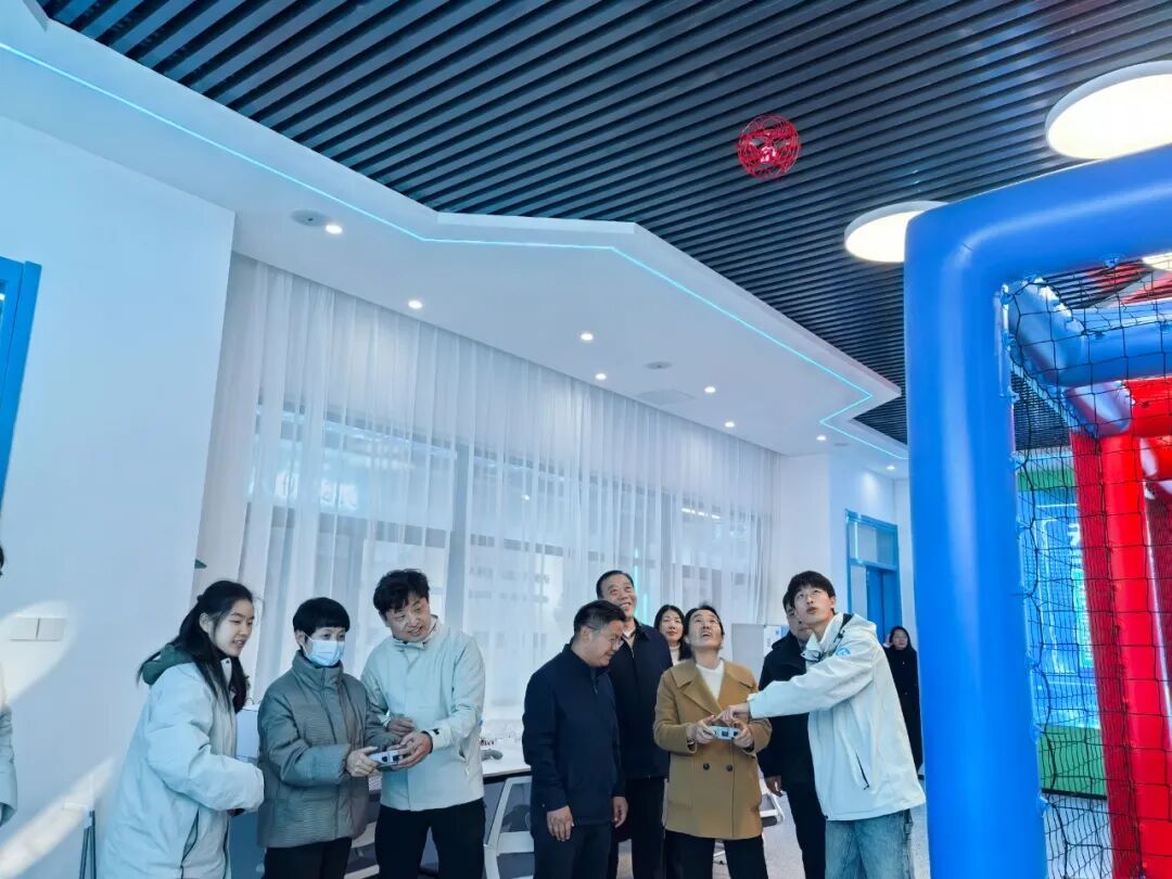 图片136.jpg 图片136.jpg