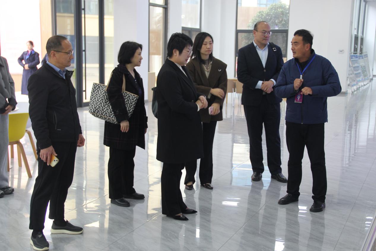 图片78.jpg 图片78.jpg