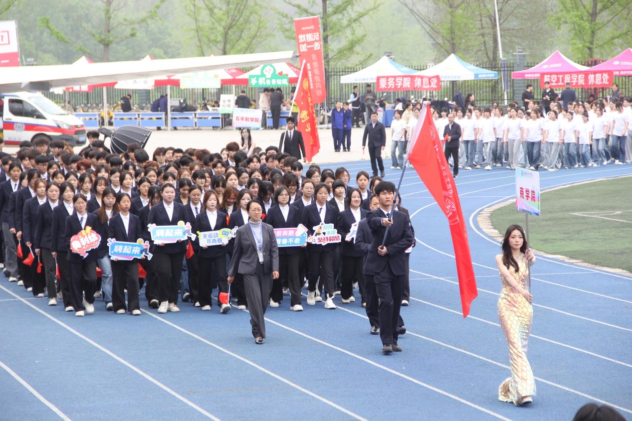 图片16.jpg 图片16.jpg