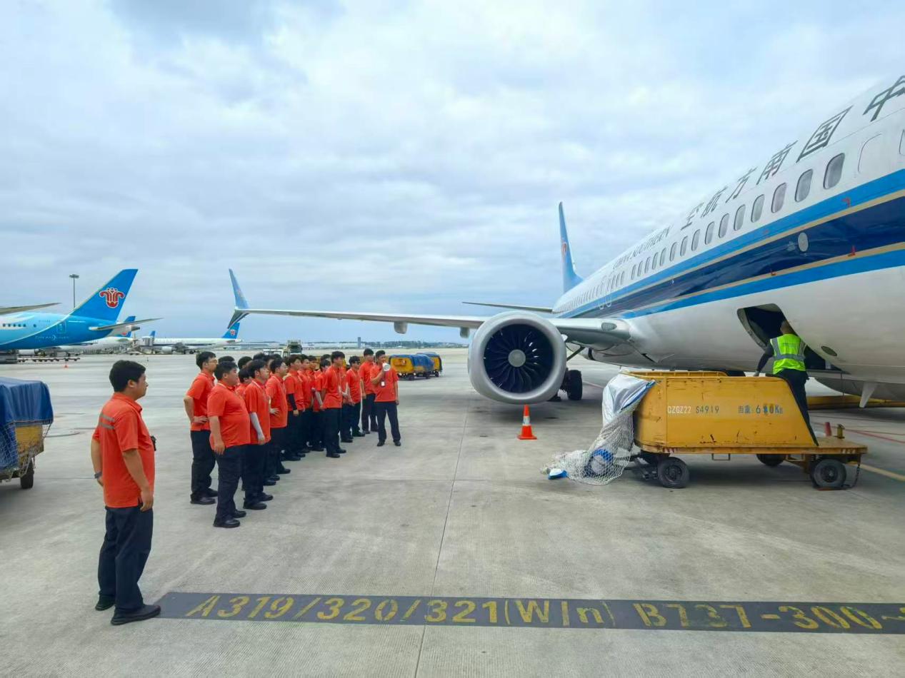 图片13.jpg 图片13.jpg