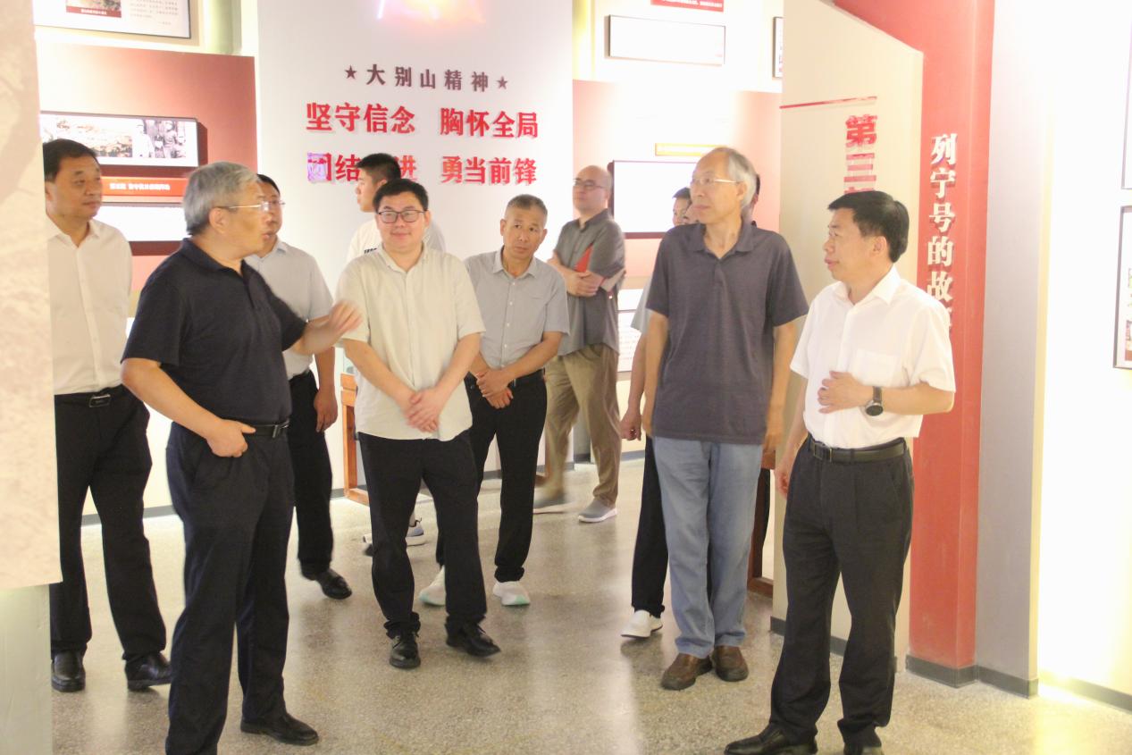 图片5.jpg 图片5.jpg