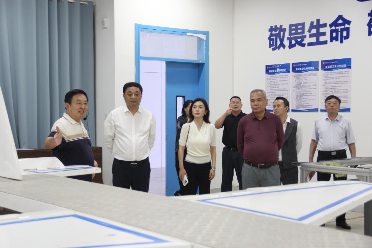 图片11.jpg 图片11.jpg