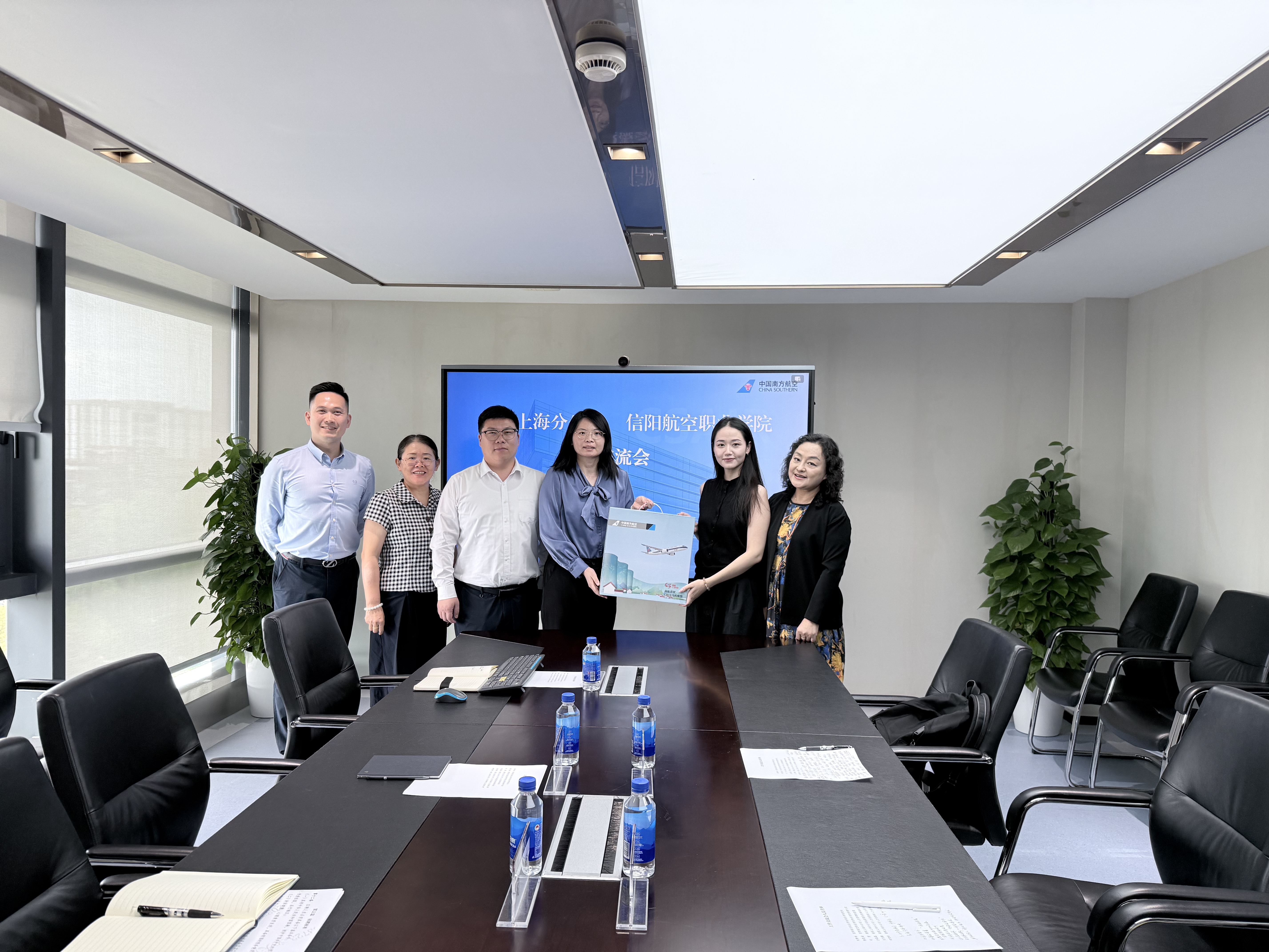 图片5.jpg 图片5.jpg
